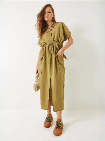 Robe-chemise Bianco Lucci en vert : devant