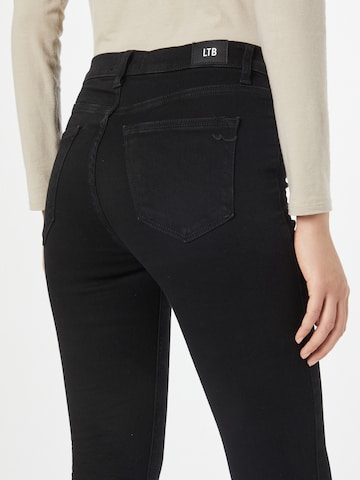 LTB Slimfit Jeans 'Amy' in Zwart