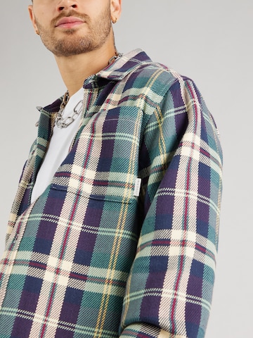 Iriedaily Comfort fit Button Up Shirt 'Chillax Lumber' in Blue