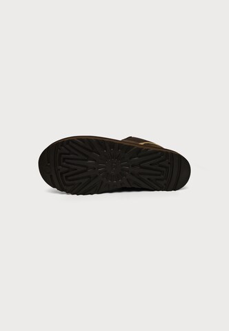 UGG - Botas com atacadores 'Lowmel' em castanho