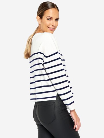 Pullover di LolaLiza in bianco