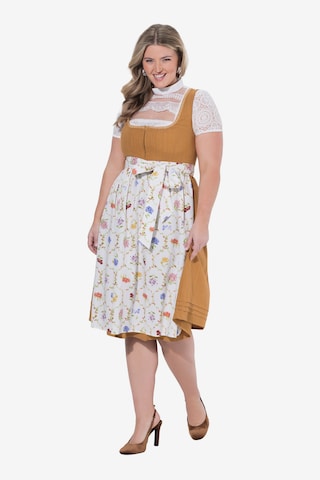 Ulla Popken Dirndl in Beige: Vorderseite