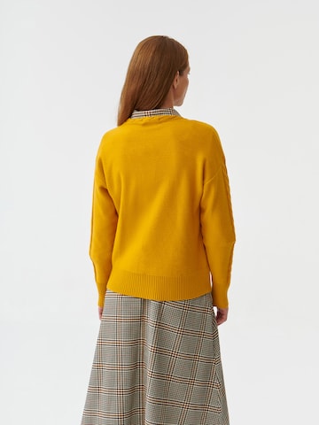 Pullover di TATUUM in giallo