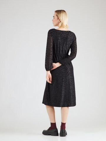 Rochie de la s.Oliver pe negru