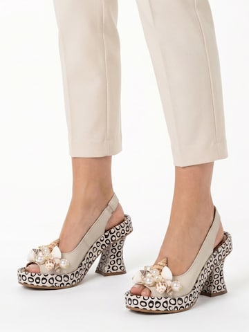 Maciejka Pumps '05932-04/00-1'‌‌‌‌‌‌‌‌‌ in Beige