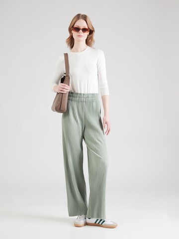 Loosefit Pantalon 'YASALISA' YAS en vert