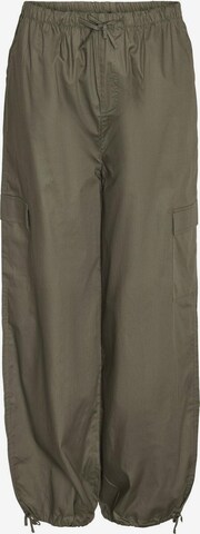 Tapered Pantaloni cargo 'Pinar' di Noisy may in verde: frontale