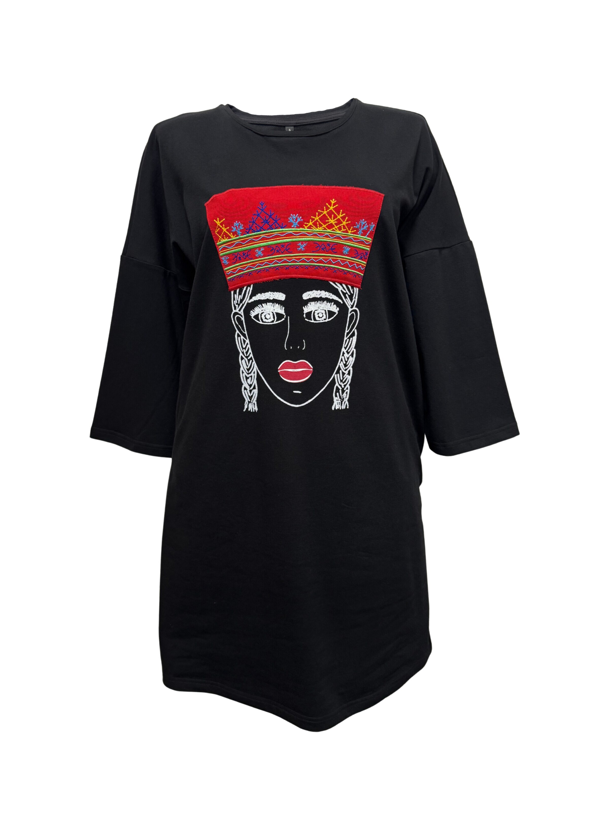 RADADA Oversizekleid 'CROWN LIELVARDE'‌‌‌‌‌‌ in Schwarz: Vorderseite