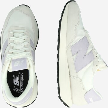 Baskets basses '237' new balance en blanc