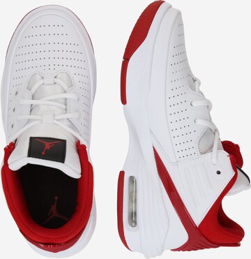 Sneaker 'MAX AURA 5' di Jordan in bianco