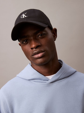 juoda Calvin Klein Kepurė