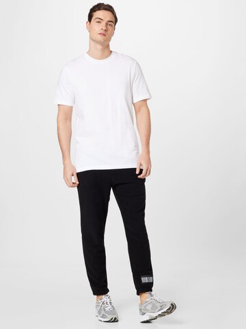 Trendyol Tapered Pants in Black