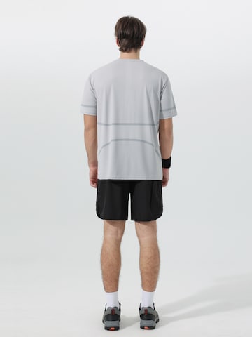 YOUTHUP Performance Shirt in Grey