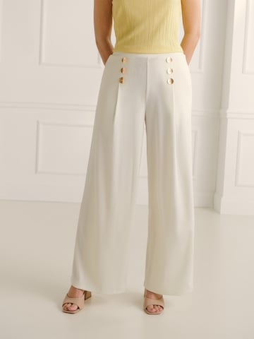 Guido Maria Kretschmer Women - Pierna ancha Pantalón 'Hale' en blanco: frente