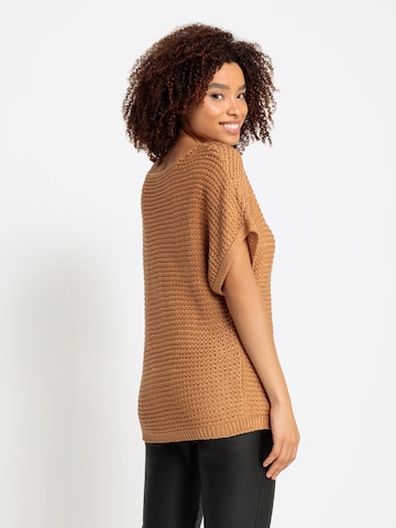 LASCANA Sweater in Brown