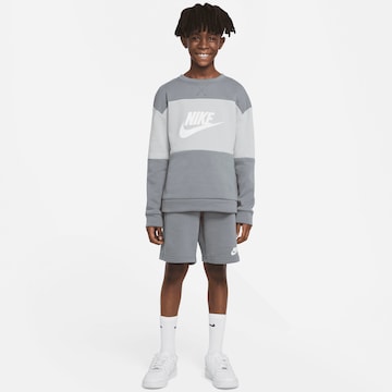 Nike Sportswear Sweatsuit in Grey: front