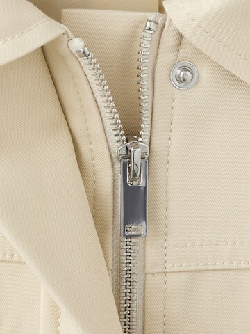 MANGO Tussenparka 'KYO' in Beige