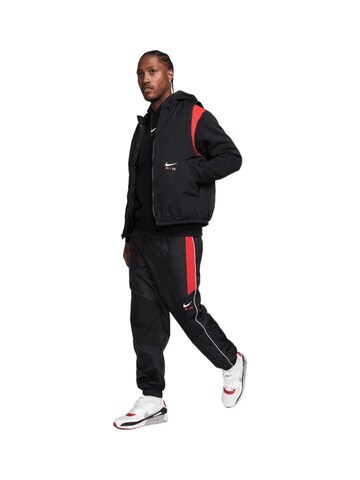 Nike Sportswear Übergangsjacke in Schwarz