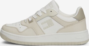 Tommy Jeans Sneakers in Beige: front