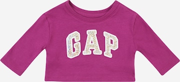 GAP Shirt in Lila: voorkant