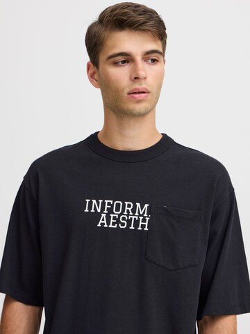 Maglietta 'TUE' di Casual Friday in nero