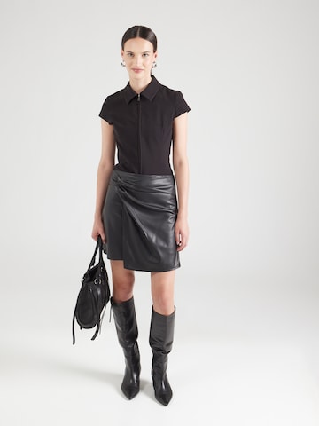 Molly BRACKEN - Falda en negro