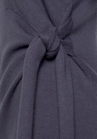 LASCANA Strickkleid in Grau