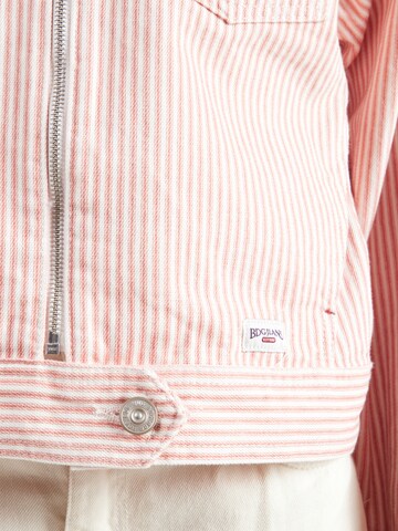 Giacca di mezza stagione 'YURI' di BDG Urban Outfitters in rosa