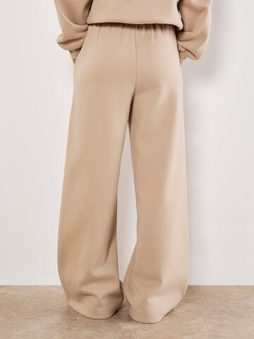 Apricot Regular Pants ' ' in Beige