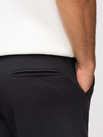Ombre Regular Pants in Black