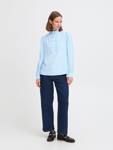 b.young - Blusa en azul