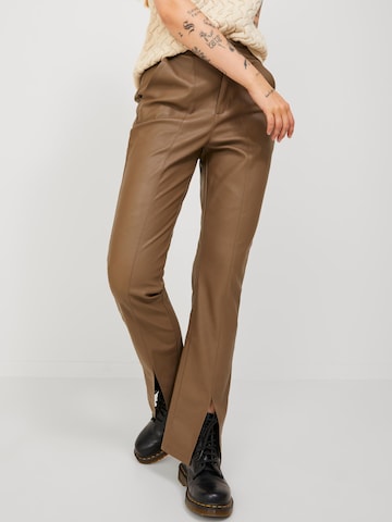 JJXX tavaline Püksid 'Stella', värv pruun: eest vaates
