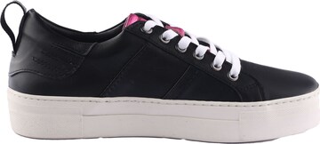 D.MoRo Shoes Sneaker low 'Yrkena' in Schwarz