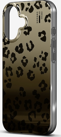 iDeal of Sweden Smartphone case 'iPhone 17' in Gold: front