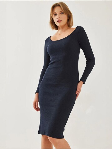 Bianco Lucci - Vestido em azul: frente