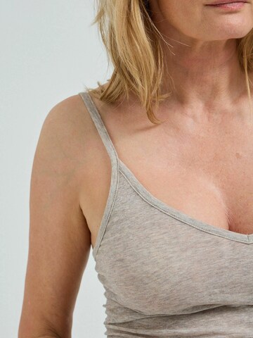 Seamless Basic Toppi värissä beige