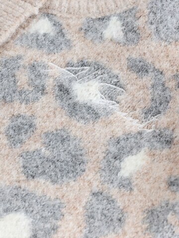 smALLSAINTS Set in Braun