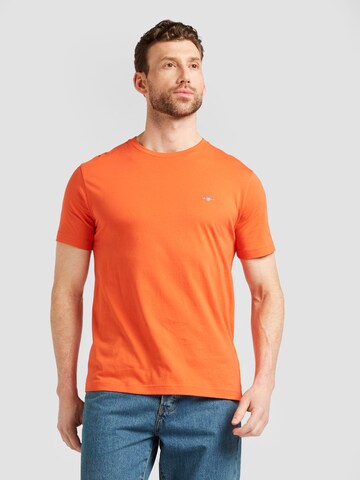 Tricou de la GANT pe portocaliu: față