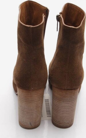 See by Chloé Dress Boots in 38 in Brown