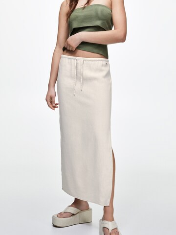 Pull&Bear Skirt in Beige: front