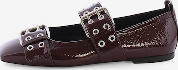 Ballerines à lanières 'LEILA' Kennel & Schmenger en rouge : devant