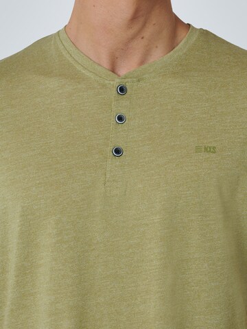 T-Shirt No Excess en vert