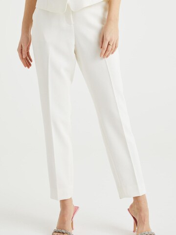 WE Fashion Tapered Bukser i hvid: forside