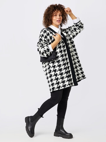 Dorothy Perkins Curve Strickjacke in Schwarz