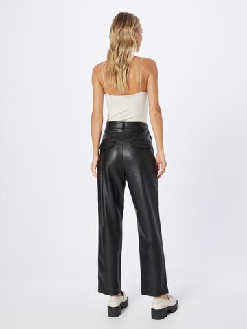 Warehouse Loose fit Pleat-front trousers in Black