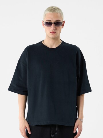 T-Shirt 'Astilbe' VAMOS CLO en noir : devant
