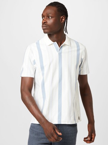 LEVI'S ® - Ajuste regular Camiseta 'Poolside Polo' en blanco: frente