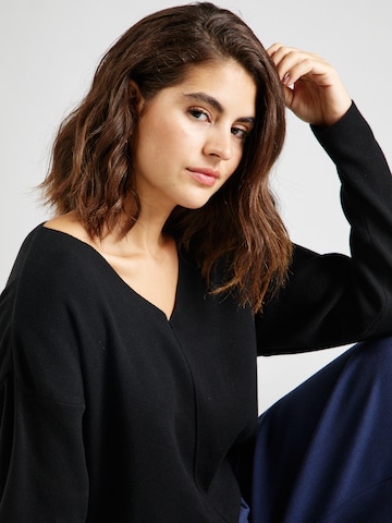 Guido Maria Kretschmer Women Sweater 'Vanessa' in Black