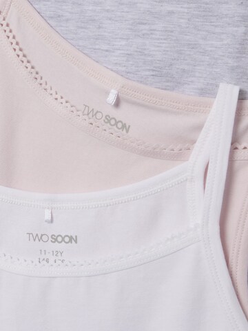 TWO SOON Top in Wit