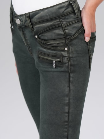 Skinny Jeans di M.O.D MIRACLE OF DENIM in verde